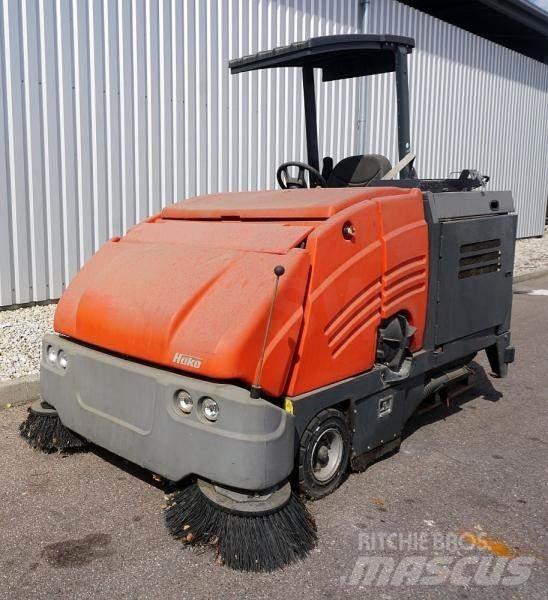 Hako 1800 LPG スイーパー･スクラバー（コンビネーション床洗浄機）