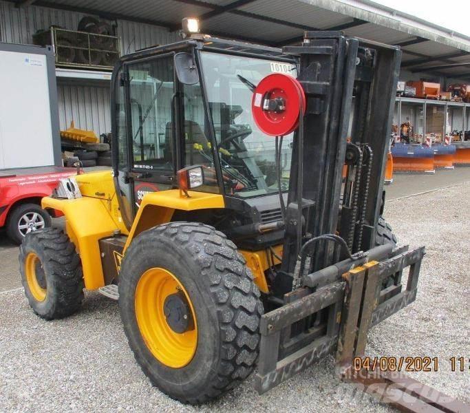JCB 940-4 ラフターテレントラック