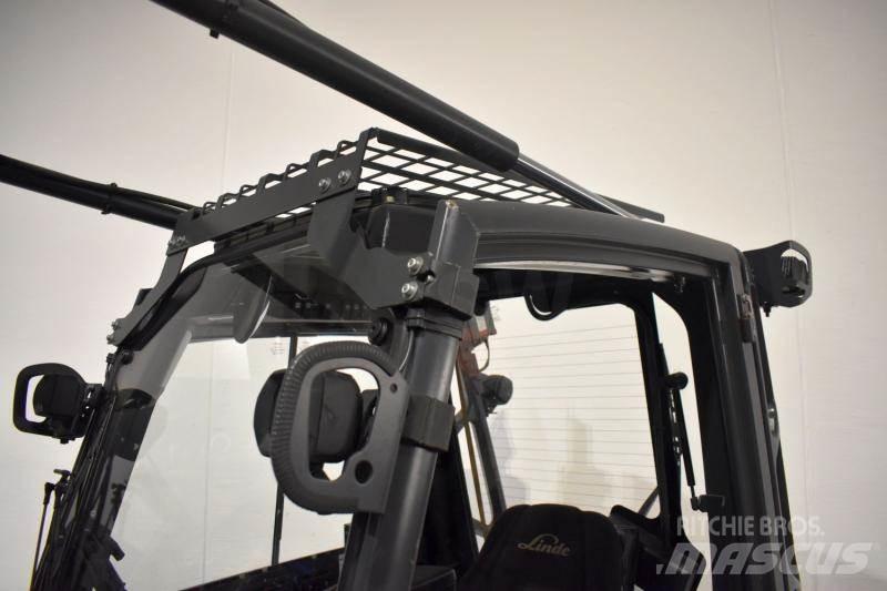 Linde E 30 387 バッテリーフォークリフト