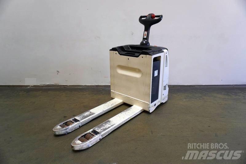 Linde T 30 131 ローリフト