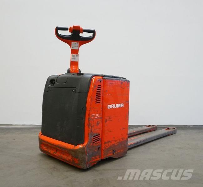 Linde T 30 131 ローリフト