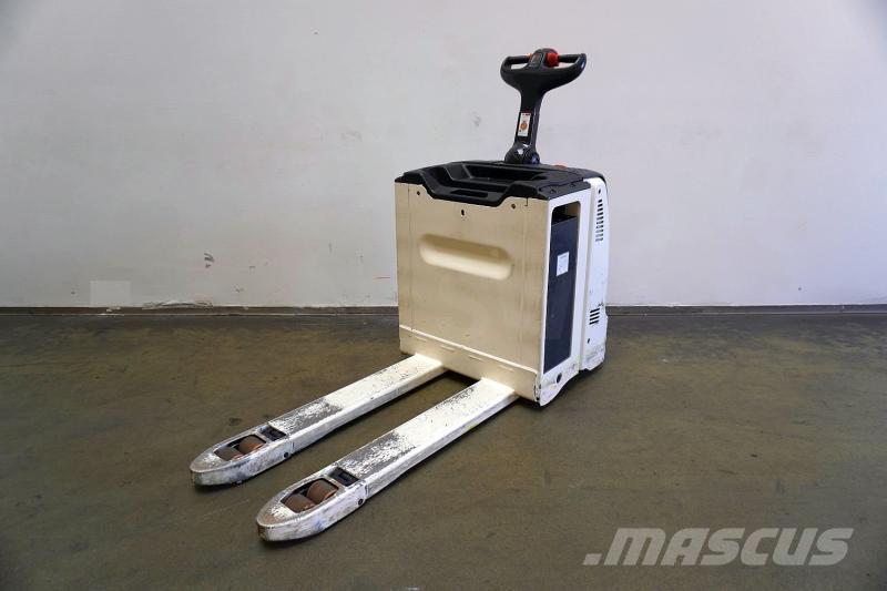 Linde T 30 131 ローリフト