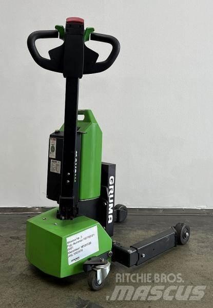 Movexx MD1000 トーイングトラック