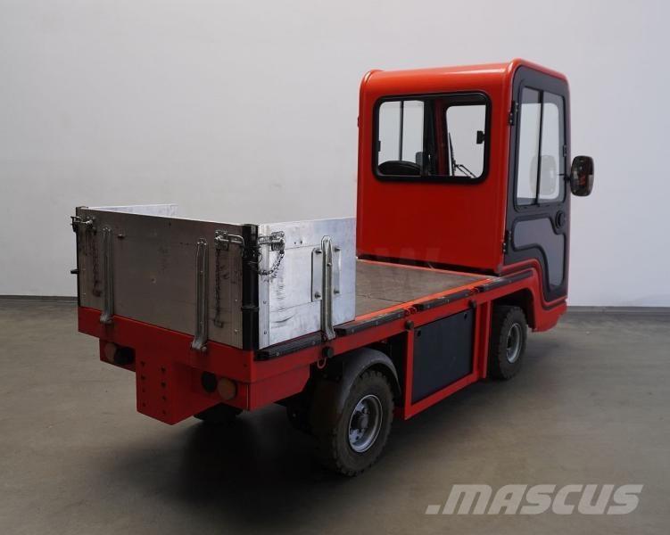 Pefra 610 トーイングトラック