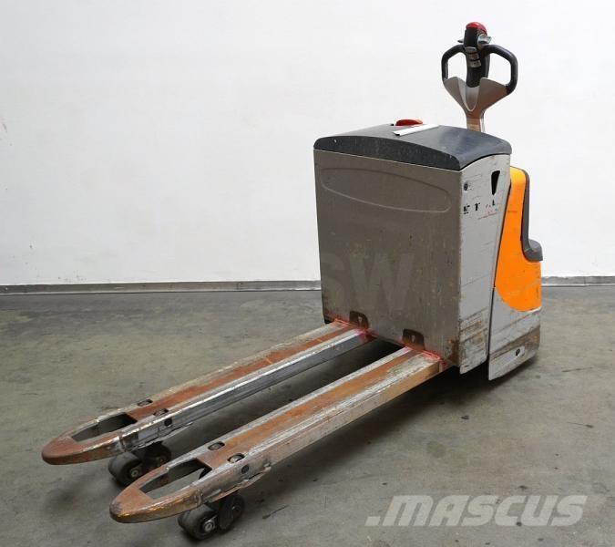 Still EXU 22 ローリフト