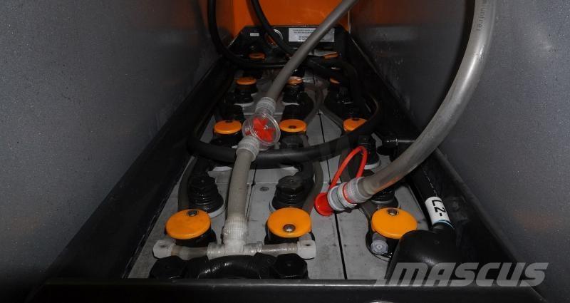 Still FV-X-16 自走式スタッカー