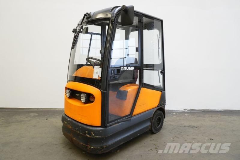 Still R06-06 トーイングトラック