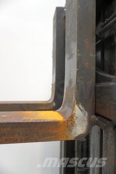 Still RX60-45 バッテリーフォークリフト