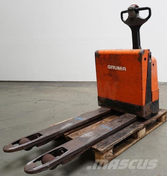 Toyota 7PM18 ローリフト