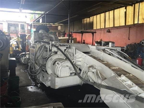  DOSCO LH1300M 水平掘削リグ