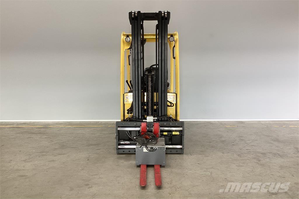 Hyster J1.8XN バッテリーフォークリフト