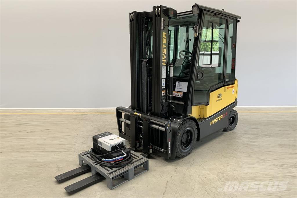 Hyster J2.50XN バッテリーフォークリフト