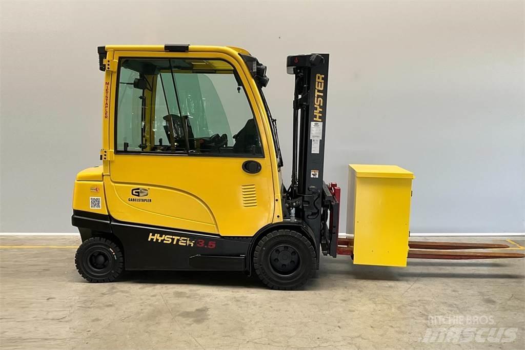 Hyster J3.50XN バッテリーフォークリフト