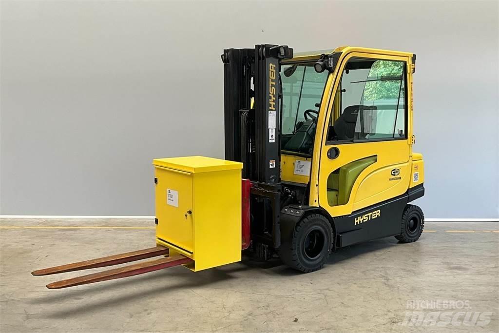 Hyster J3.50XN バッテリーフォークリフト