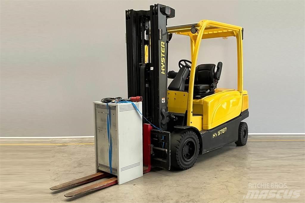 Hyster J3.5XN バッテリーフォークリフト
