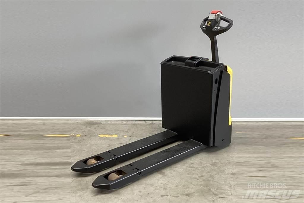Hyster P1.6 ウォーキンフォークリフト
