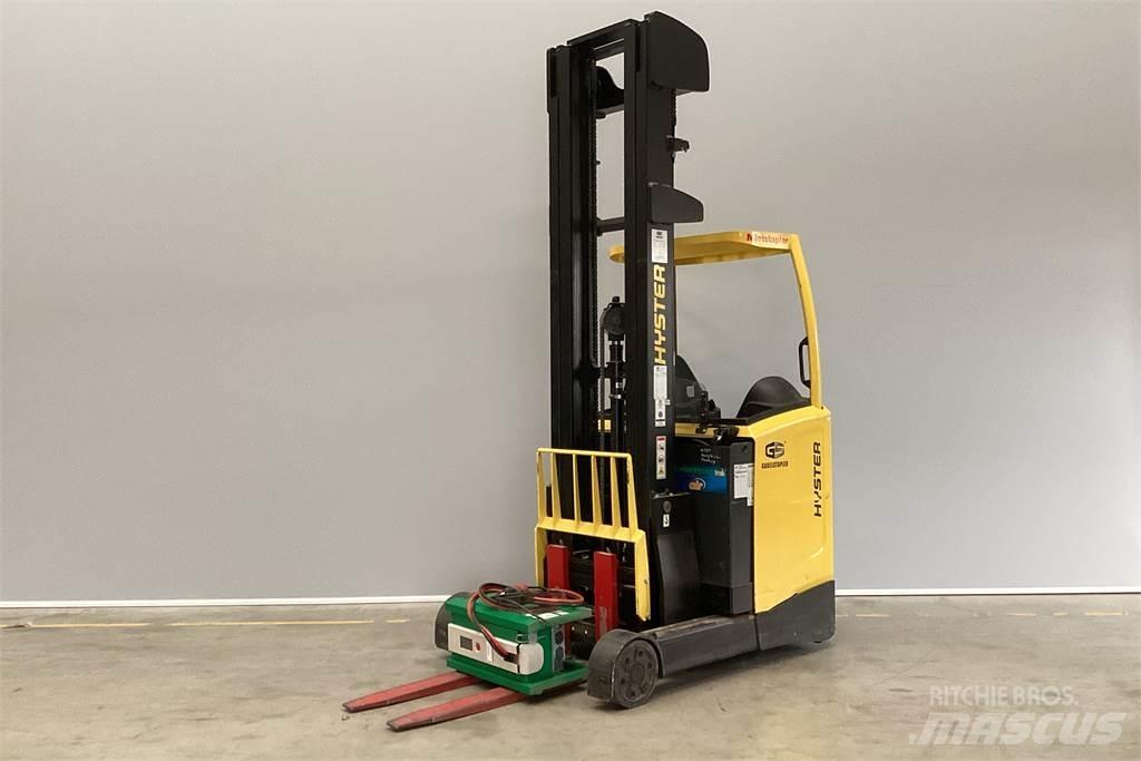 Hyster R1.4 リーチフォークリフト