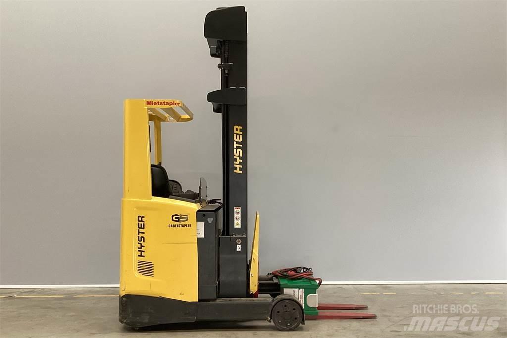 Hyster R1.4 リーチフォークリフト