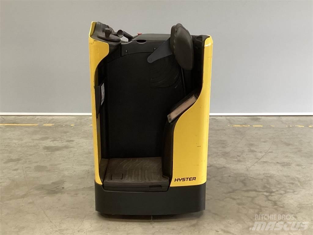Hyster RP2.0N 自走式スタッカー