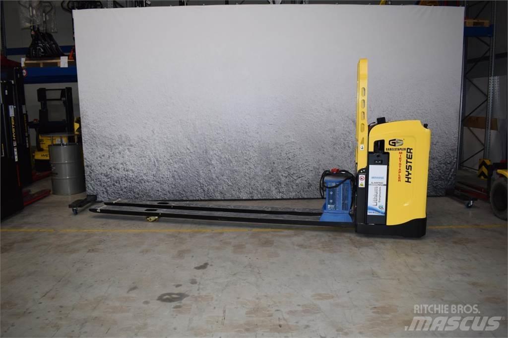 Hyster RP2.5N/LL 自走式スタッカー