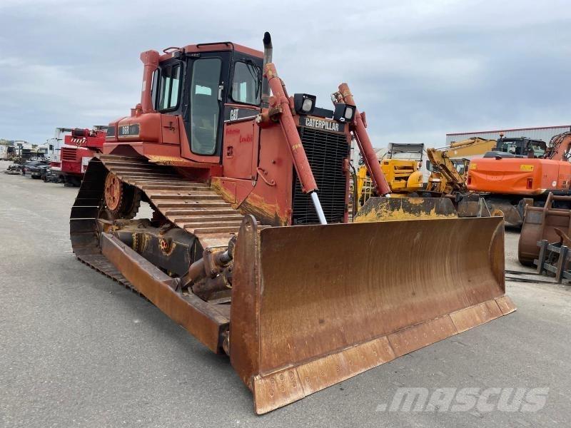 CAT D6R ブルドーザー