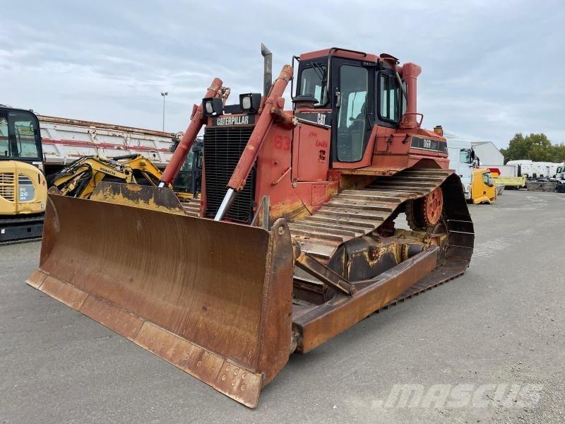 CAT D6R ブルドーザー