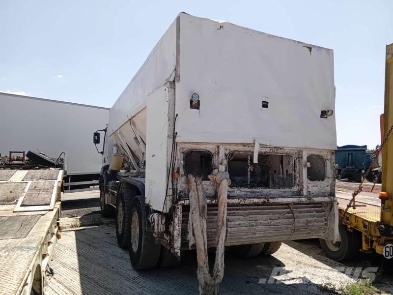 Renault Kerax その他トラック