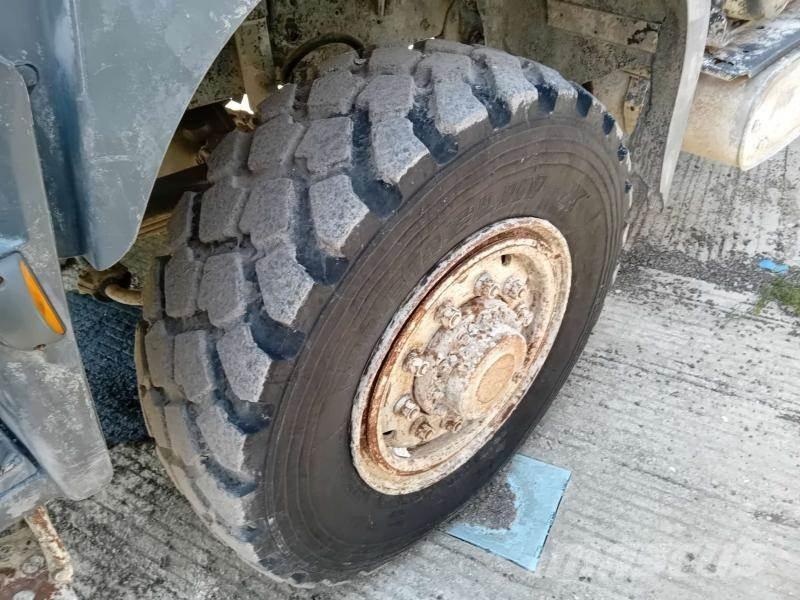 Renault Kerax その他トラック