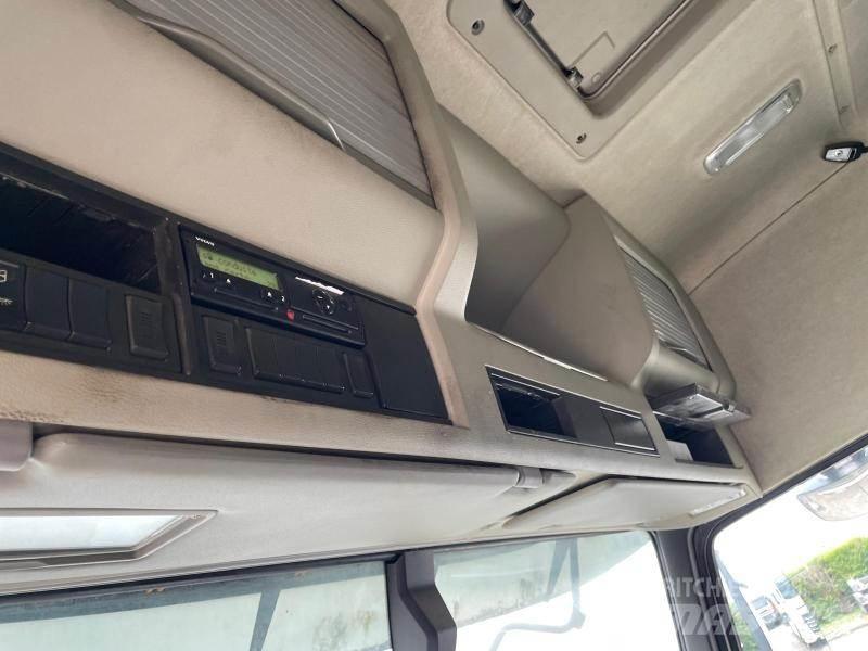 Volvo FMX 460 中古トラクターヘッド | トレーラーヘッド