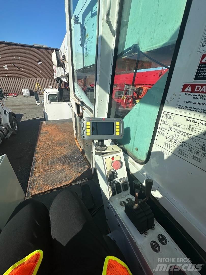Altec AC38-127S クレーントラック、ユニック車