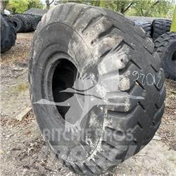 BKT 14.00X24 タイヤ、ホイル、リム