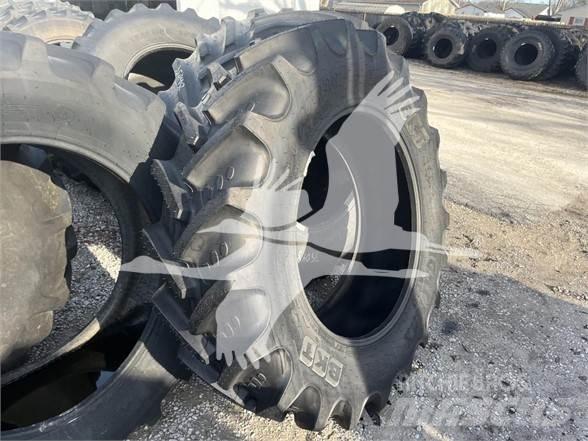 BKT 18.4R38 建設機械 -　その他