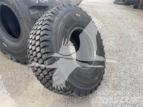 BKT 20.5R25 タイヤ、ホイル、リム