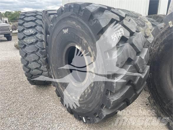 BKT 29.5R25 タイヤ、ホイル、リム