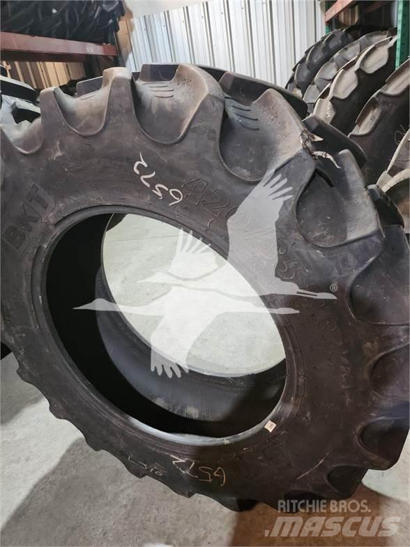 BKT 420/85R34 建設機械 -　その他