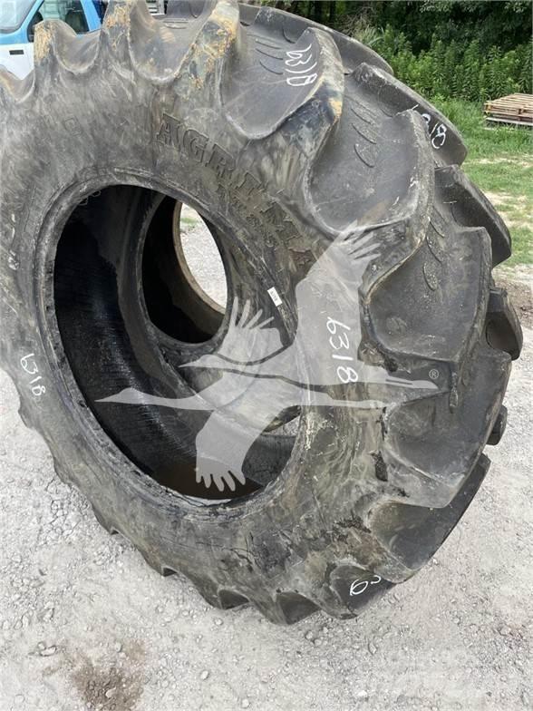 BKT 460/85R34 建設機械 -　その他