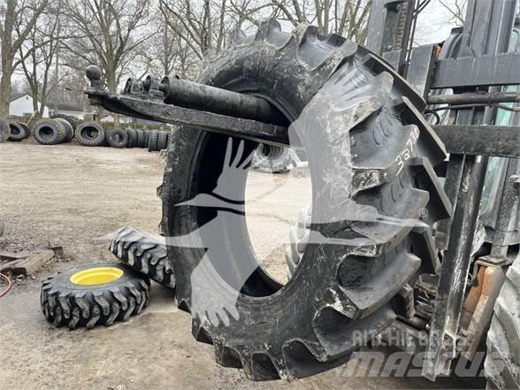 BKT 480/70R34 建設機械 -　その他