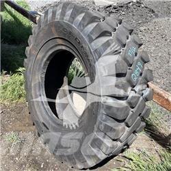  CAMSO 17.5X25 タイヤ、ホイル、リム