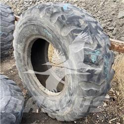 MRF 17.5X25 タイヤ、ホイル、リム