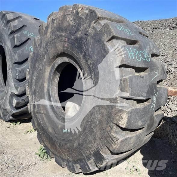  TIRON 29.5X25 タイヤ、ホイル、リム