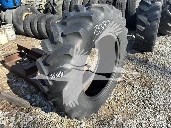 Titan 12.4x24 建設機械 -　その他
