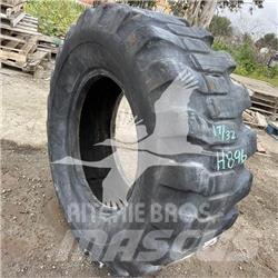 Titan 17.5x25 タイヤ、ホイル、リム