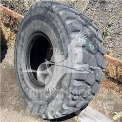 Titan 20.5R25 タイヤ、ホイル、リム