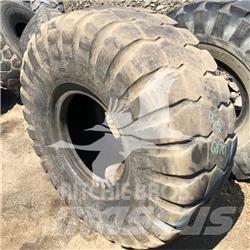 Toyo 23.5R25 タイヤ、ホイル、リム