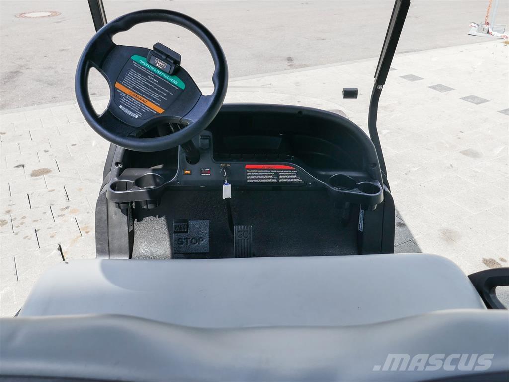 Club Car Tempo トーイングトラック