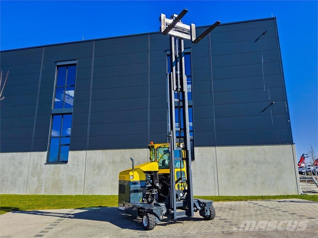 Combilift C 4000 全方向リーチ型フォークリフト