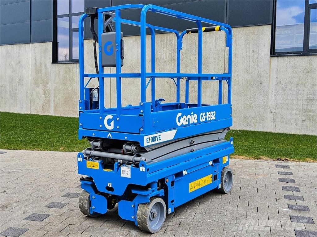 Genie GS 1932 シザースリフト