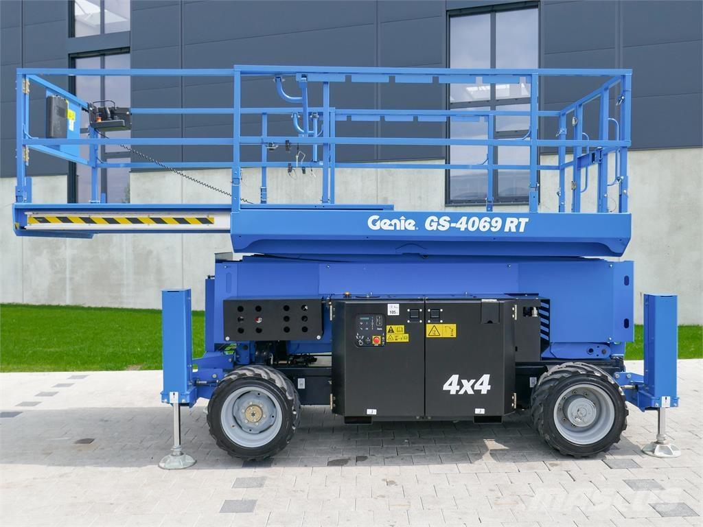 Genie GS 4069RT シザースリフト