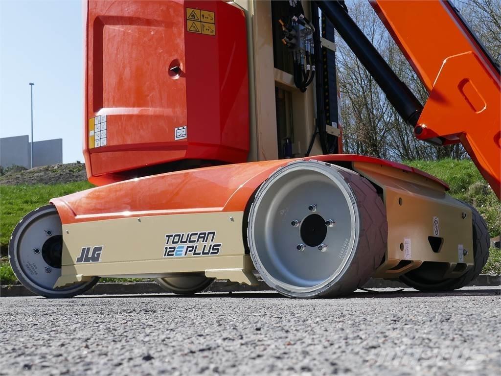 JLG Toucan 12E Plus 垂直昇降型リフト