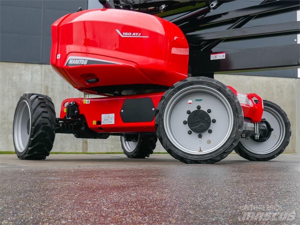 Manitou 160 ATJ ブームリフト　屈伸型